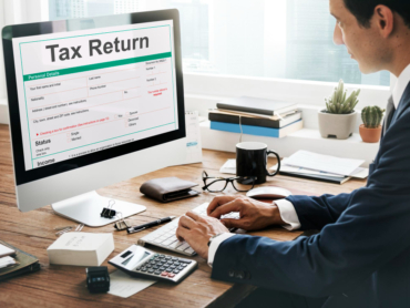 income-tax-return-deduction-refund-concept